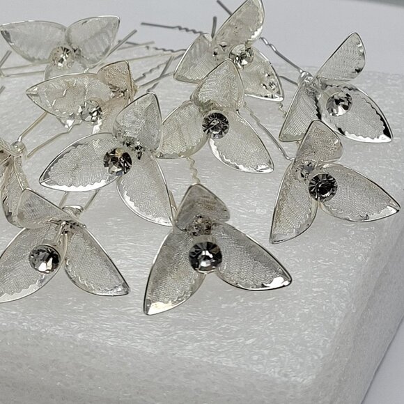 Wedding Silver  Hairpins in Silver with Large crystal - Picture 7 of 10